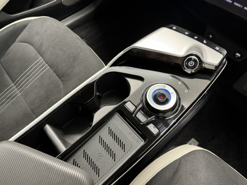 Used Kia EV6 2023 for sale - 77381075: Photo 21