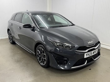 Used Kia Ceed 2025 for sale - 76922483: Photo