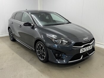 Used Kia Ceed 2022 for sale - 76922477: Photo