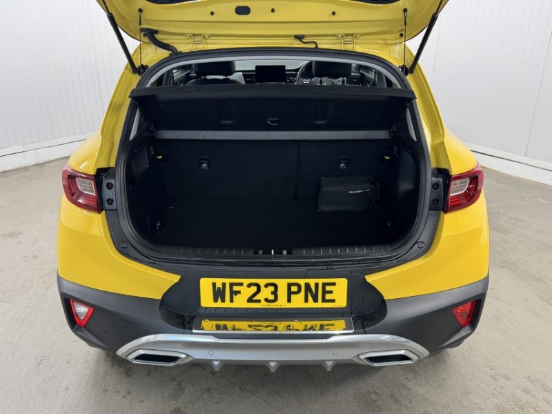 Used Kia Stonic 2023 for sale - 76922446: Photo 34