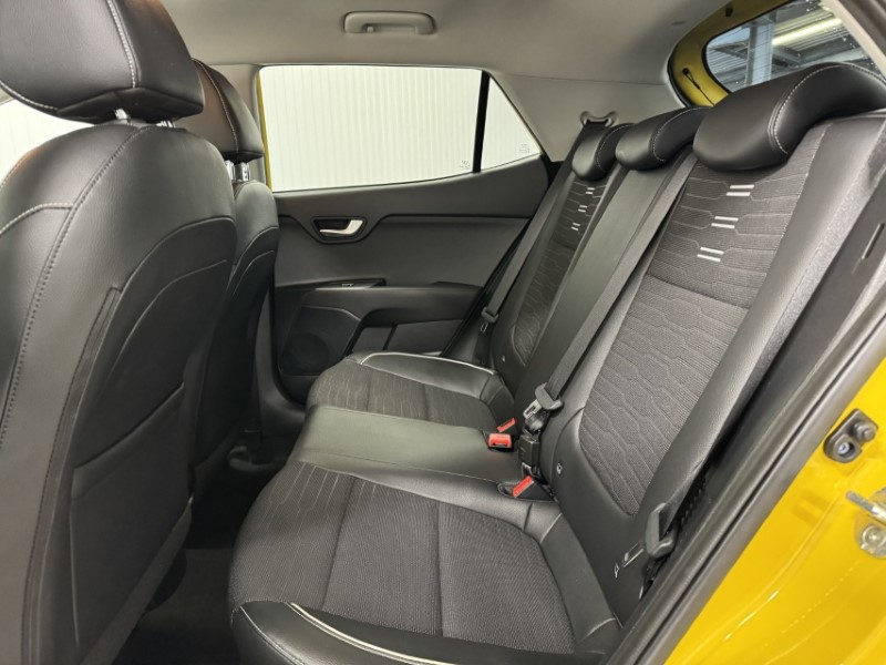 Used Kia Stonic 2023 for sale - 76922446: Photo 5