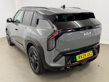 Used Kia EV3 2025 for sale - 79176992: Photo