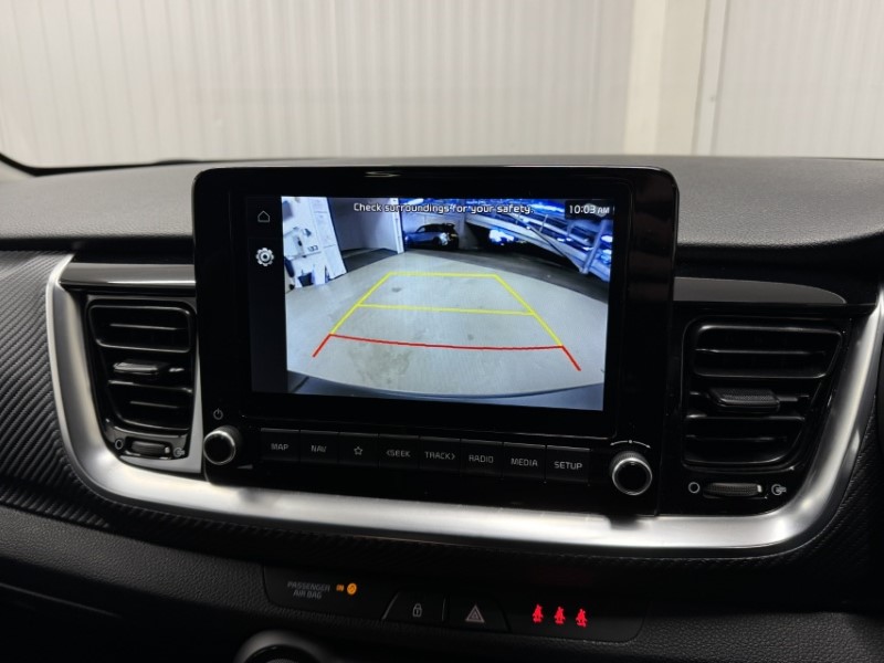 Used Kia Stonic 2023 for sale - 78067156: Photo 13