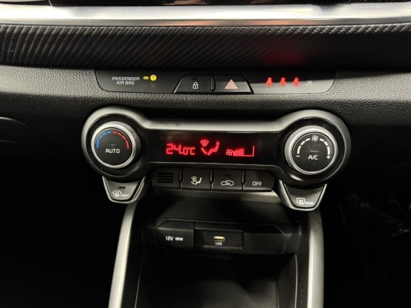 Used Kia Stonic 2023 for sale - 78067156: Photo 16