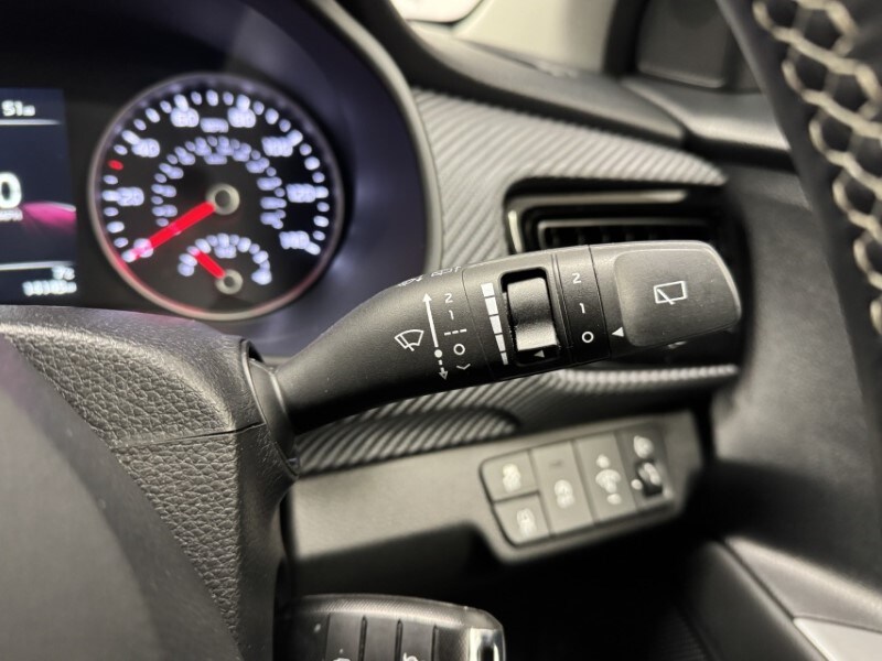 Used Kia Stonic 2023 for sale - 78067156: Photo 24