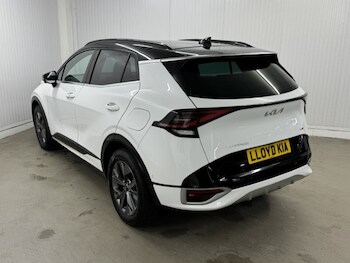 Used Kia Sportage 2023 for sale - 76980807: Photo