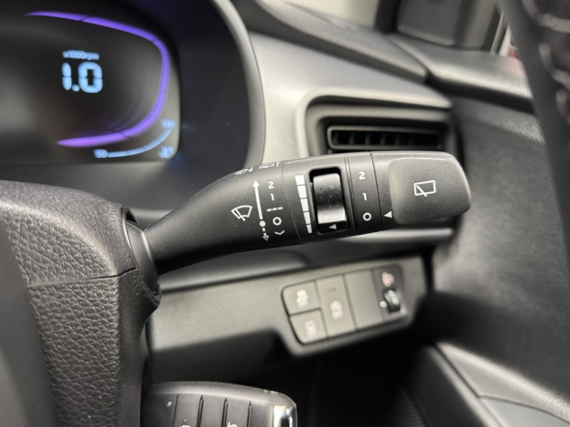 Used Kia Stonic 2025 for sale - 76922466: Photo 22