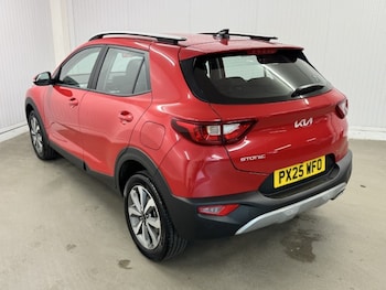 Used Kia Stonic 2025 for sale - 76922466: Photo
