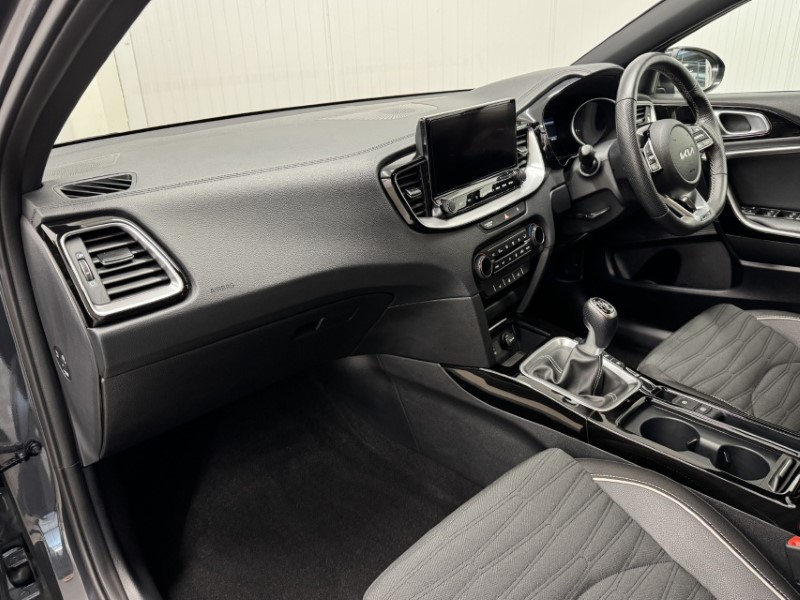 Used Kia Ceed 2023 for sale - 77950810: Photo 31