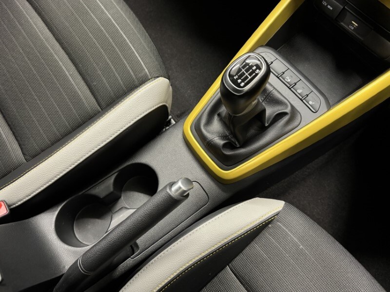 Used Kia Stonic 2023 for sale - 77474734: Photo 16