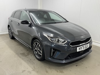 Used Kia Ceed 2021 for sale - 76922442: Photo