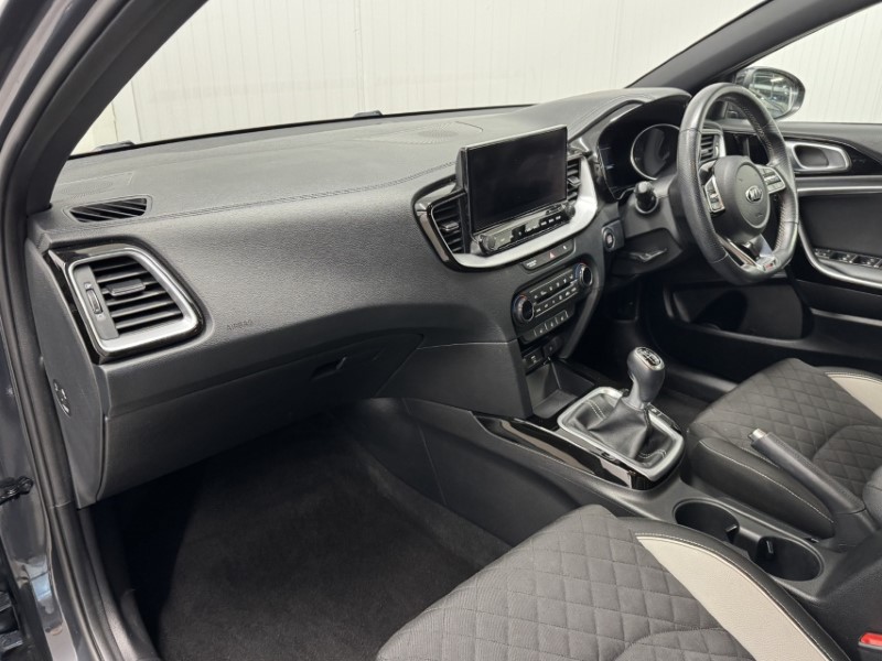 Used Kia Ceed 2021 for sale - 76922442: Photo 30