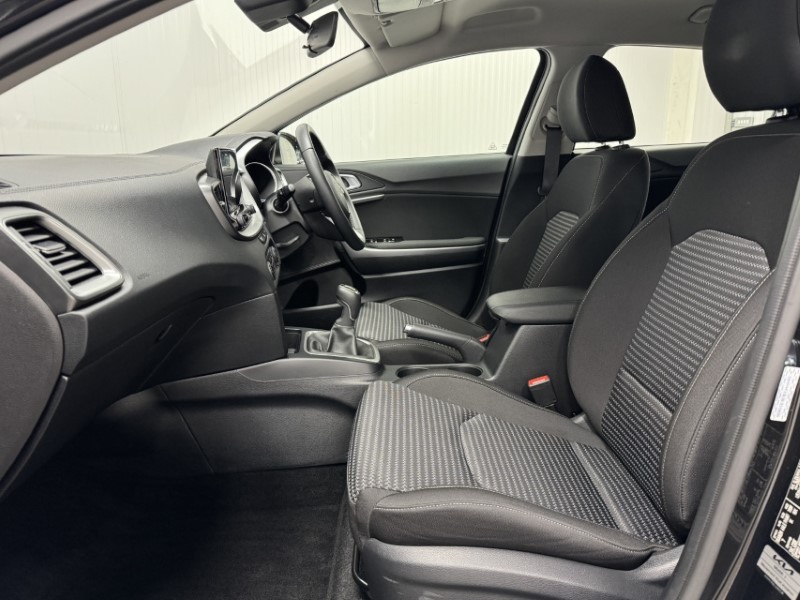 Used Kia XCeed 2025 for sale - 76922488: Photo 4