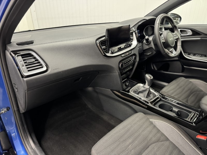 Used Kia XCeed 2023 for sale - 77915611: Photo 31