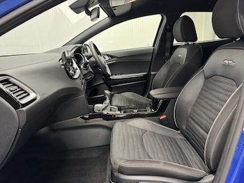 Used Kia XCeed 2023 for sale - 77915611: Photo