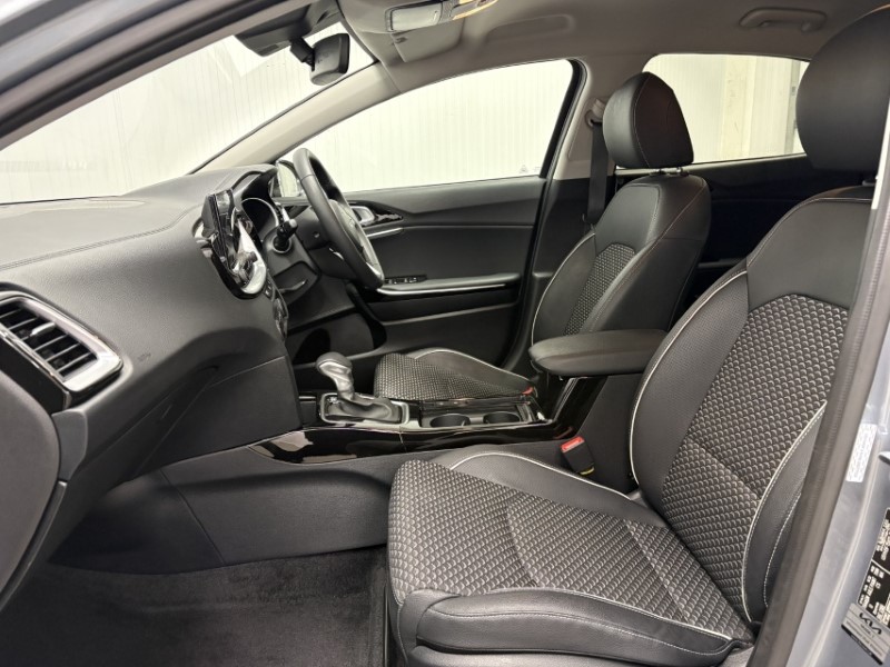 Used Kia XCeed 2025 for sale - 77435256: Photo 4