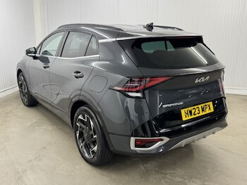 Used Kia Sportage 2023 for sale - 77746005: Photo