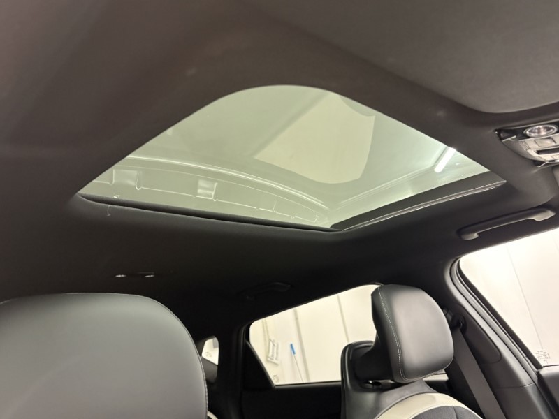 Used Kia EV6 2025 for sale - 77296737: Photo 11