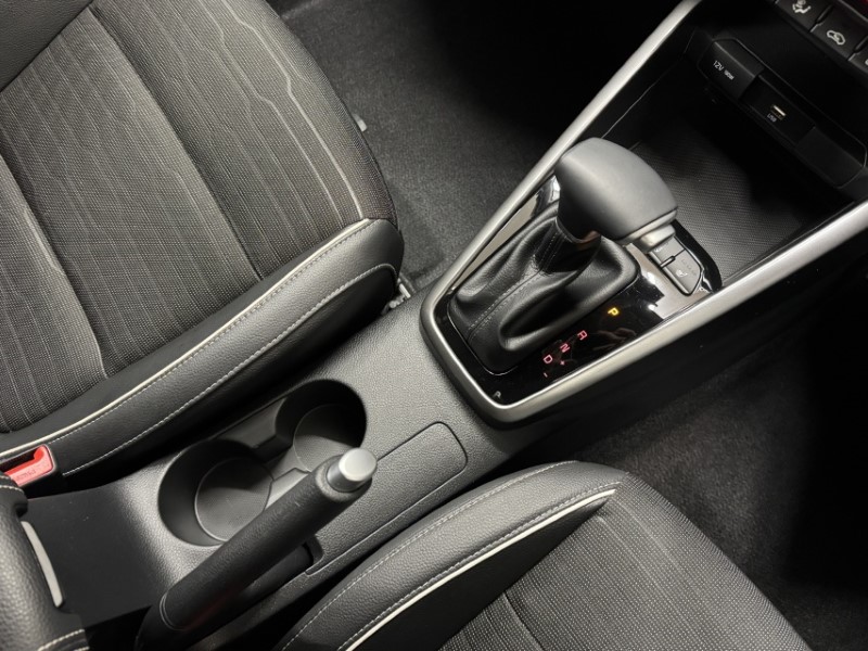 Used Kia Stonic 2024 for sale - 77285810: Photo 18