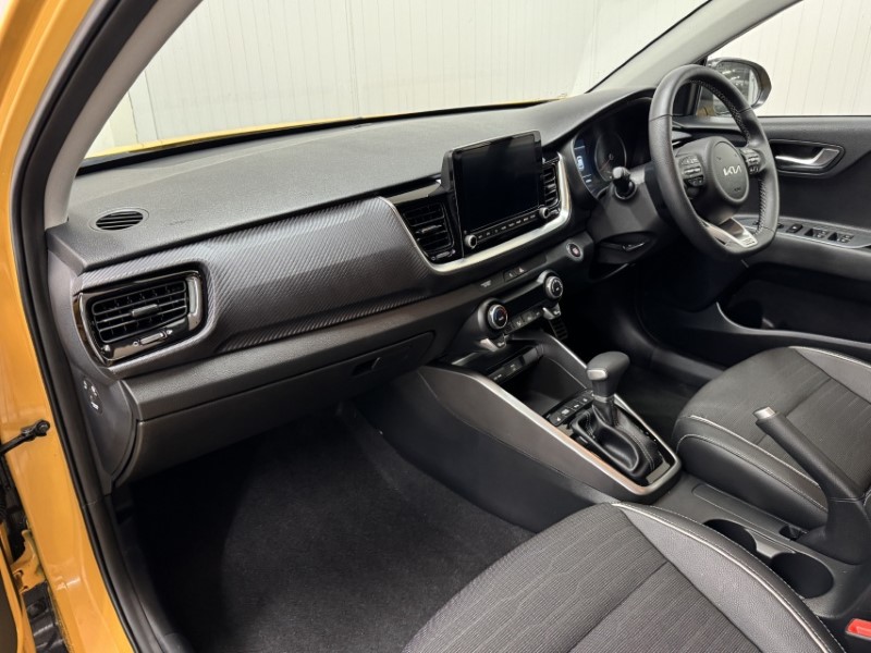 Used Kia Stonic 2024 for sale - 77285810: Photo 31