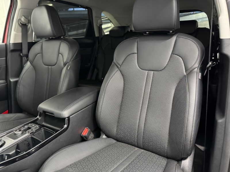 Used Kia Sorento 2023 for sale - 77220414: Photo 31