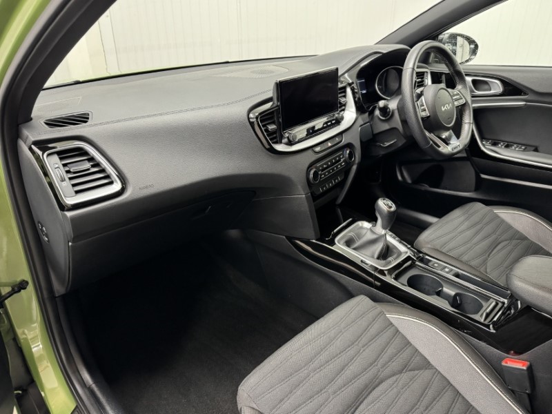 Used Kia XCeed 2023 for sale - 77545401: Photo 31