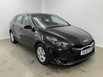 Used Kia Ceed 2025 for sale - 77326458: Photo