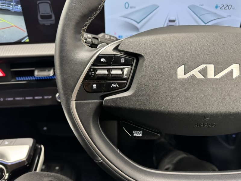 Used Kia EV6 2023 for sale - 77653298: Photo 22