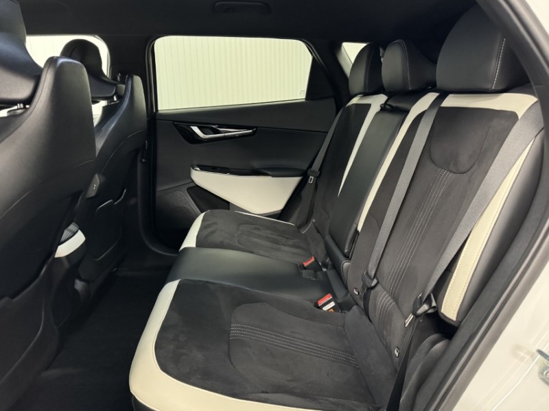 Used Kia EV6 2023 for sale - 77653298: Photo 5
