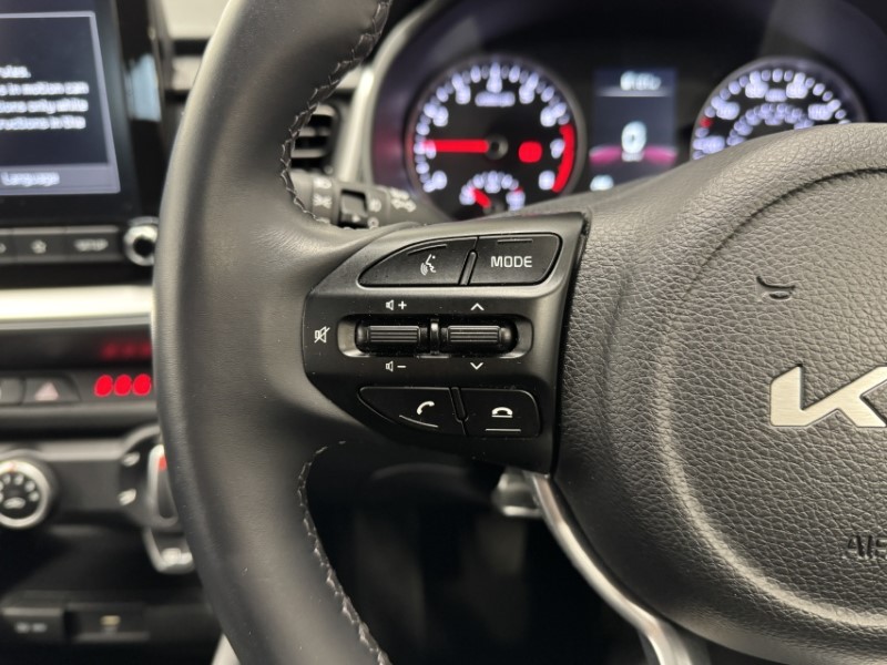 Used Kia Stonic 2023 for sale - 77918117: Photo 17