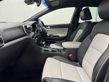 Used Kia Sportage 2021 for sale - 78486120: Photo