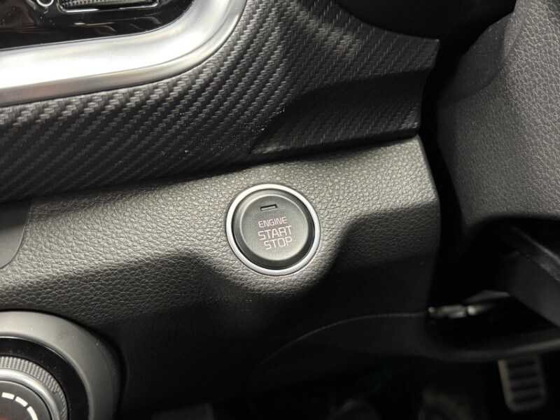 Used Kia Stonic 2024 for sale - 77834025: Photo 24