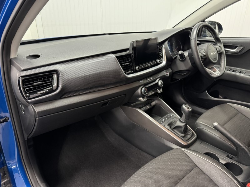 Used Kia Stonic 2024 for sale - 77834025: Photo 30