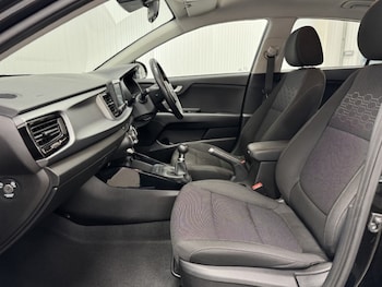 Used Kia Rio 2020 for sale - 77758752: Photo