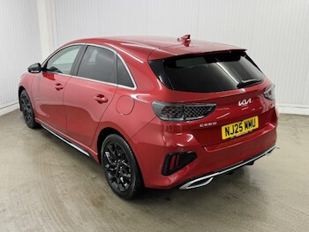 Used Kia Ceed 2025 for sale - 77285824: Photo