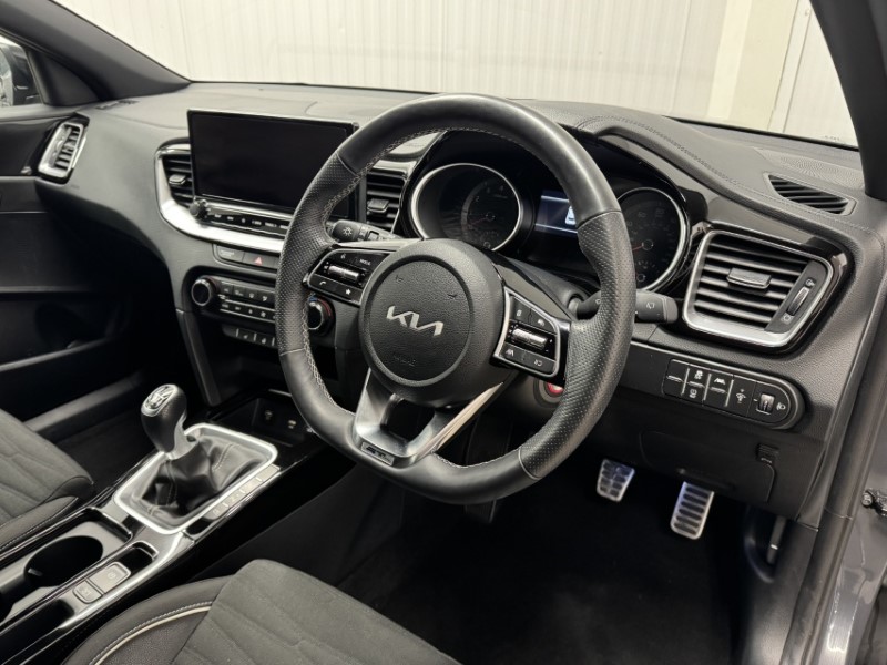 Used Kia XCeed 2023 for sale - 77258402: Photo 28