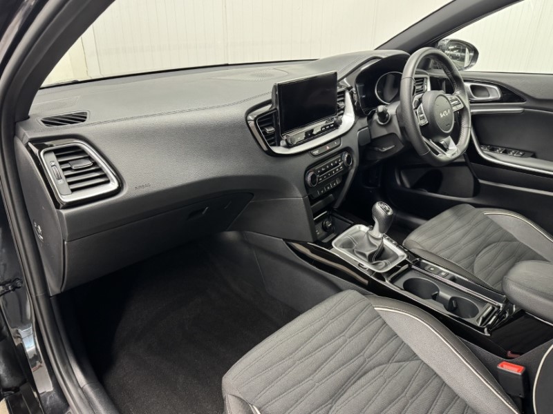 Used Kia XCeed 2023 for sale - 77116201: Photo 32