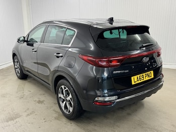 Used Kia Sportage 2020 for sale - 76922460: Photo