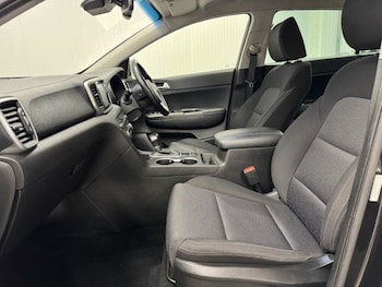 Used Kia Sportage 2020 for sale - 76922460: Photo