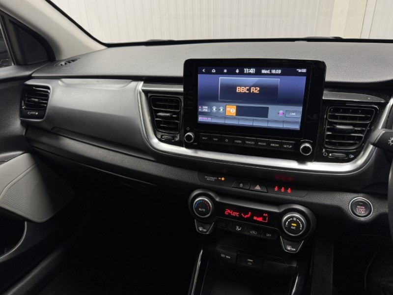 Used Kia Stonic 2023 for sale - 77950817: Photo 19