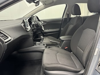 Used Kia Ceed 2023 for sale - 77198349: Photo