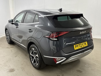 Used Kia Sportage 2022 for sale - 76922472: Photo