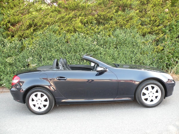 Used Mercedes-Benz SLK 2006 for sale - 67561693: Photo 4
