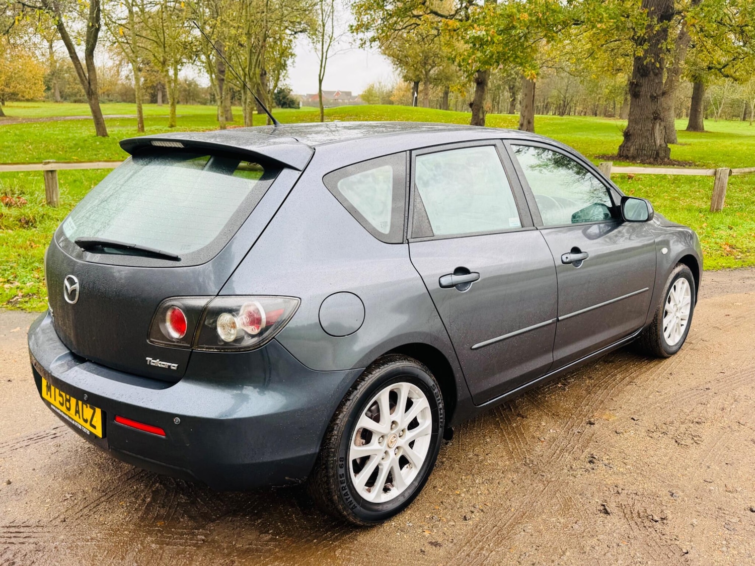 Used Mazda Mazda3 2009 for sale - 77066954: Photo 2