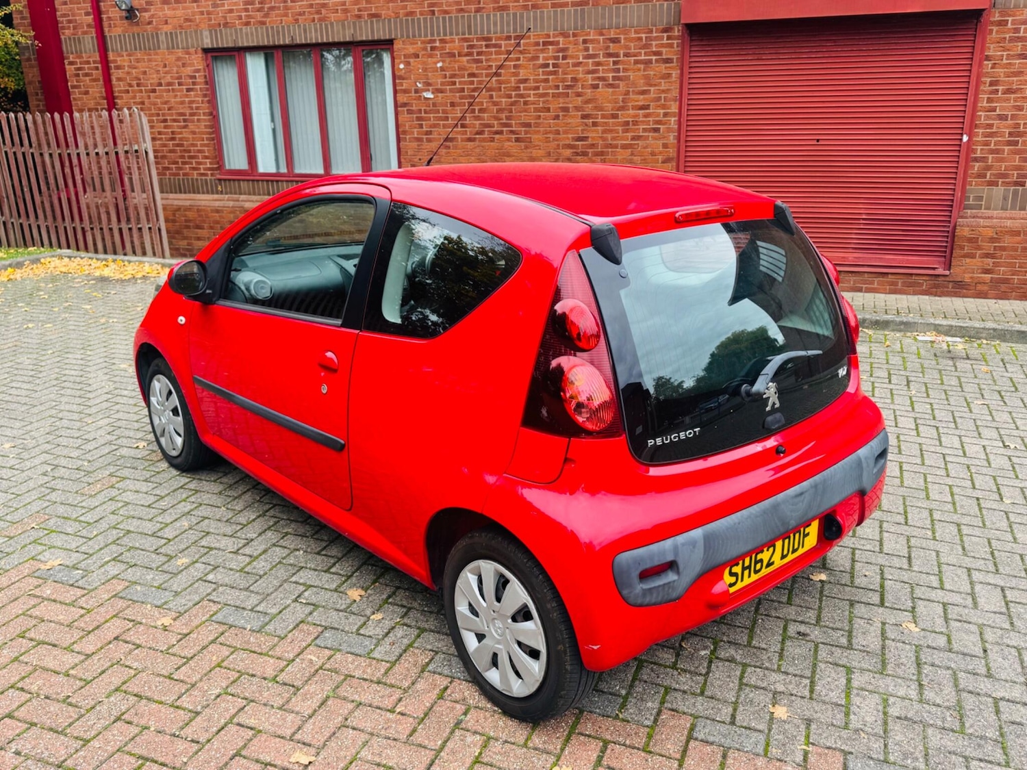 Used Peugeot 107 2013 for sale - 76326568: Photo 11