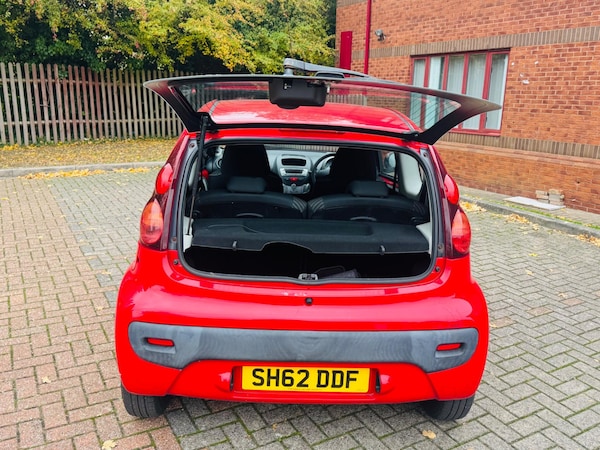 Used Peugeot 107 2013 for sale - 76326568: Photo 16