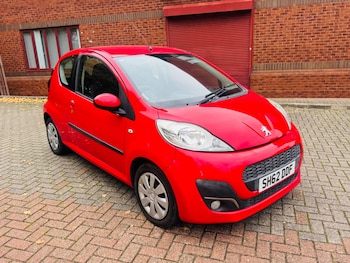 Peugeot - 107