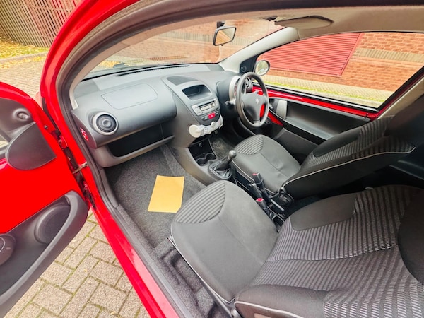 Used Peugeot 107 2013 for sale - 76326568: Photo 21