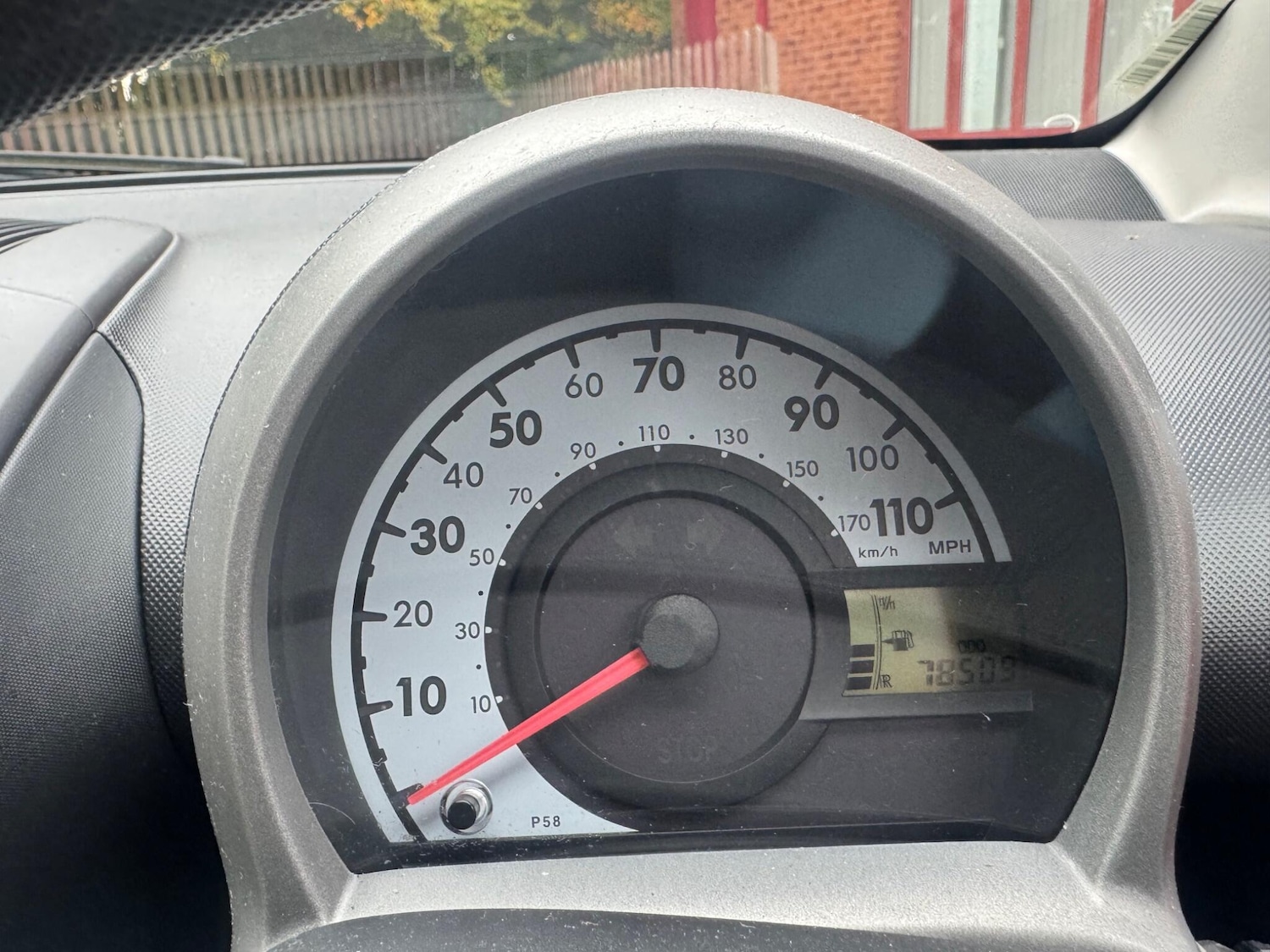 Used Peugeot 107 2013 for sale - 76326568: Photo 28