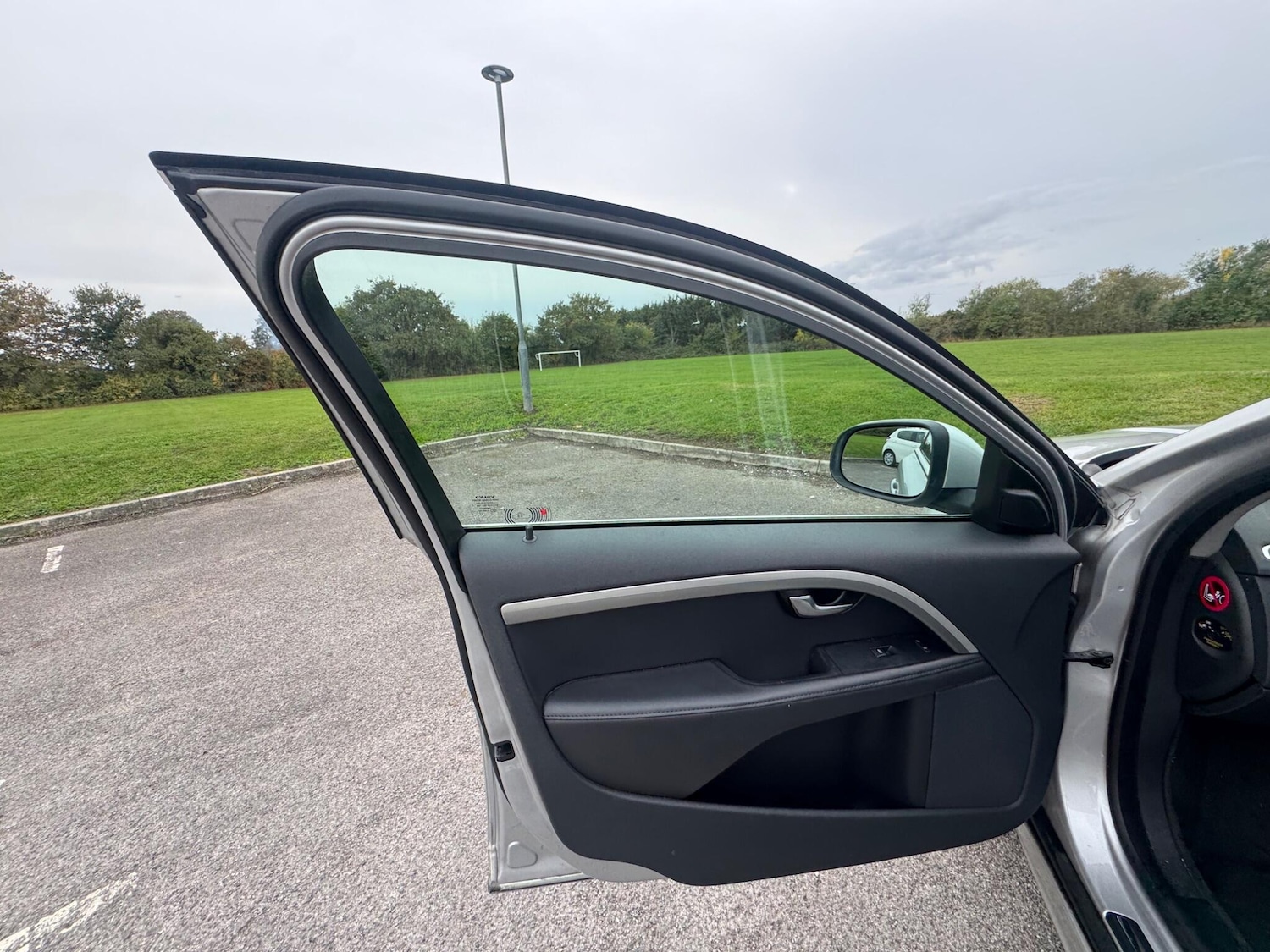 Used Volvo S80 2012 for sale - 76348907: Photo 32